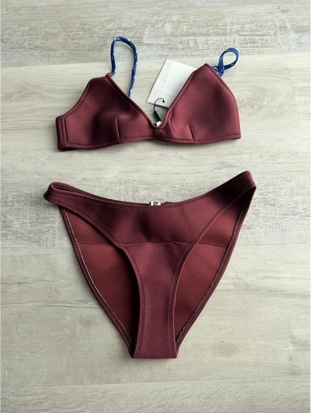 triangl bikini set in burgundy